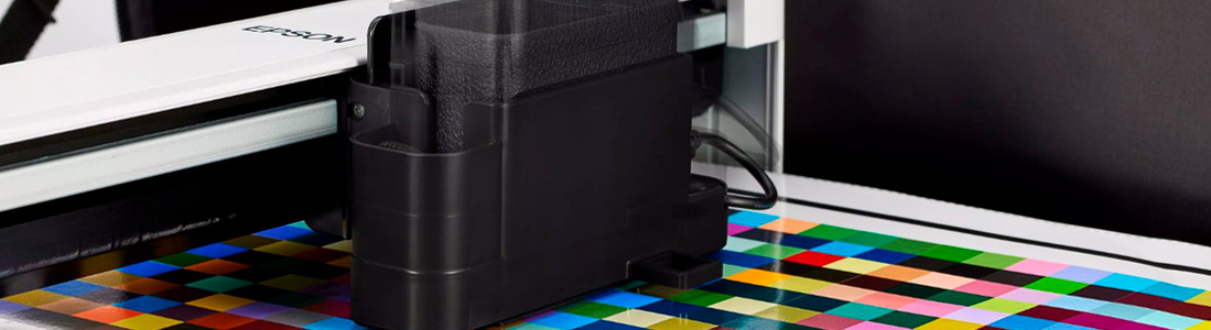 epson sd-10 spectrofotométer és auto chart kiegészítő mérés közben